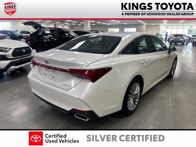 Used 2019 Toyota Avalon Limited w/ Advanced Safety Package FWD image 7