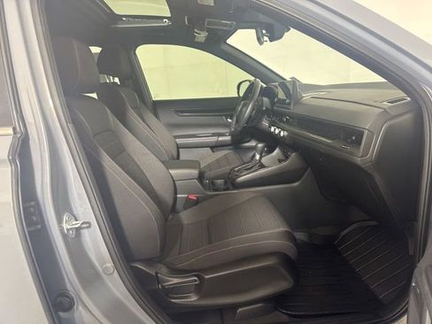 Used 2024 Honda CR-V Sport image 4