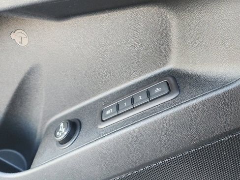 Certified 2018 Chevrolet Equinox Premier image 58