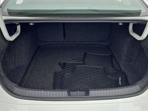 Certified 2024 Volkswagen Jetta S FWD image 10