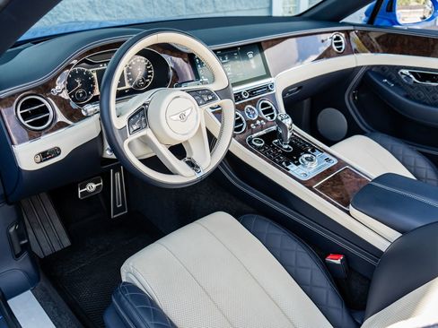 Used 2020 Bentley Continental GT AWD/4WD image 30