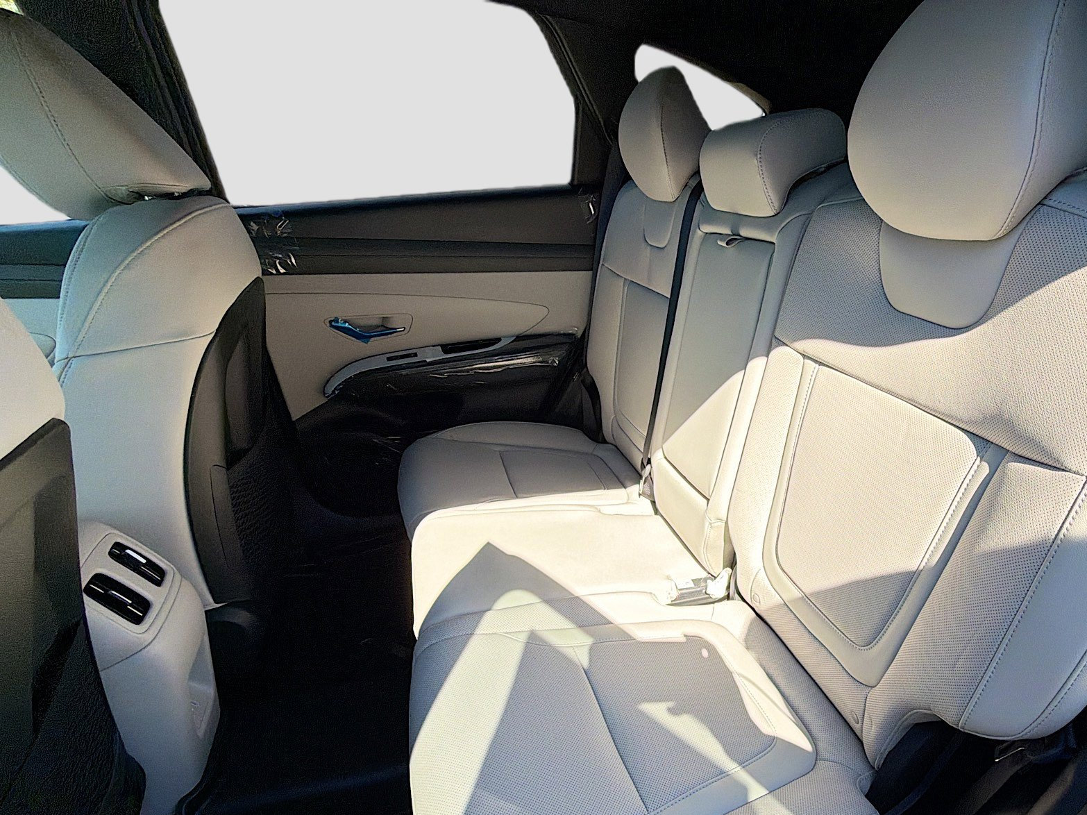 New 2026 Hyundai Tucson Limited FWD image 20