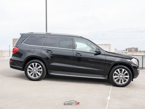 Used 2015 Mercedes-Benz GL 450 4MATIC w/ Designo Black Leather Package image 8
