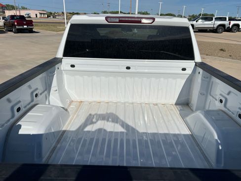 Used 2023 GMC Sierra 1500 Elevation AWD/4WD image 8