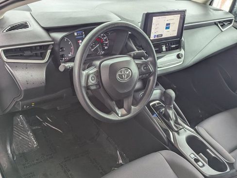 Used 2024 Toyota Corolla LE image 17
