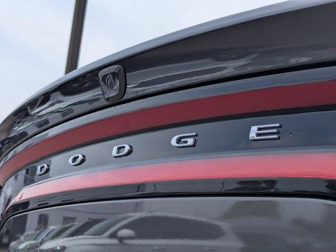 Used 2023 Dodge Charger SXT AWD/4WD image 31