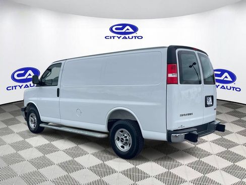 Used 2025 GMC Savana 2500 w/ Driver Convenience Package RWD image 7