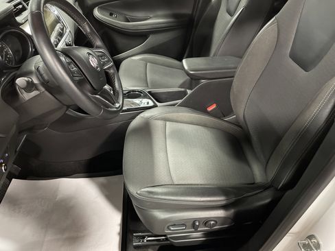 Used 2023 Buick Encore GX Select image 8