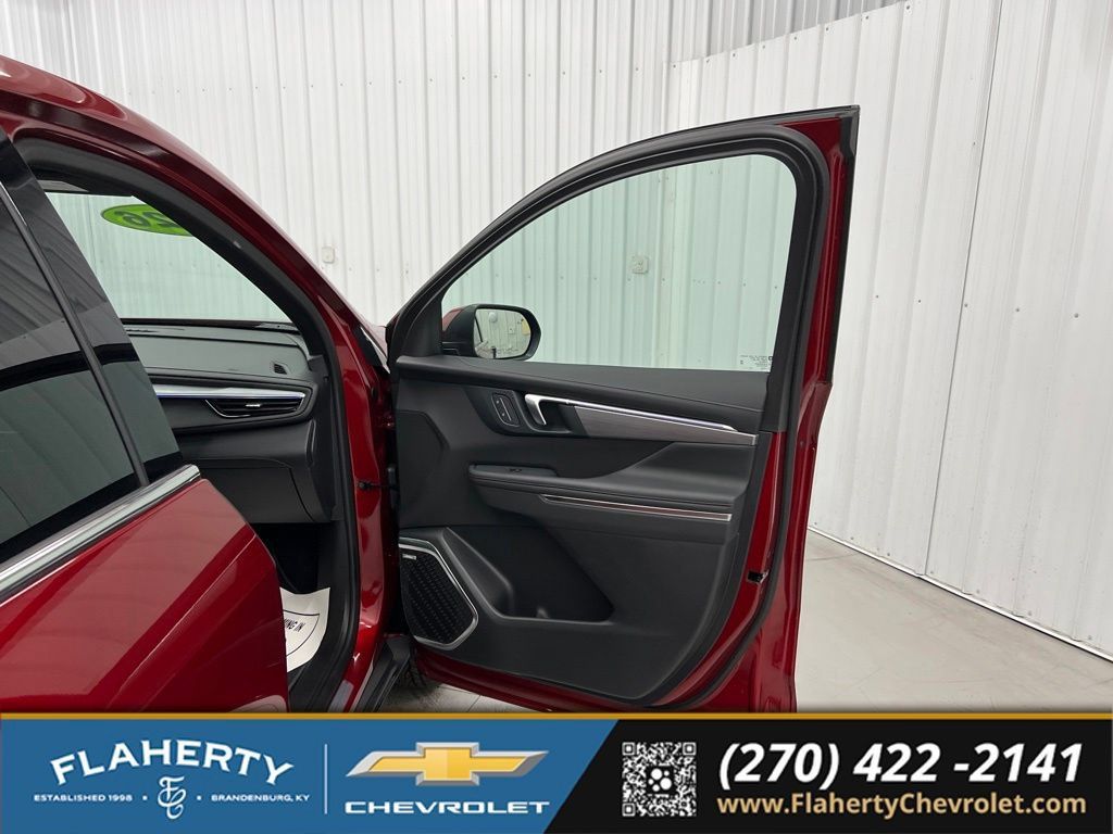 Used 2026 Buick Enclave Preferred w/ Power Package FWD image 14