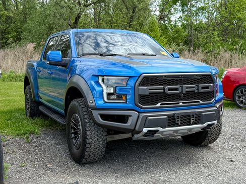 Used 2019 Ford F150 Raptor w/ Equipment Group 802A Luxury AWD/4WD image 1