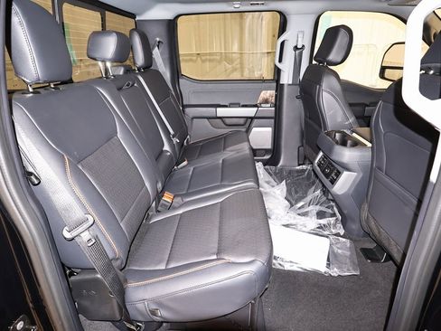 New 2026 Ford F250 Lariat w/ Tremor Off-Road Package image 15