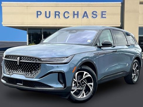 New 2026 Lincoln Nautilus Premier w/ Equipment Group 102A image 2