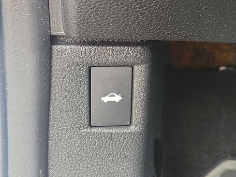 Certified 2023 Honda Accord Sport image 22