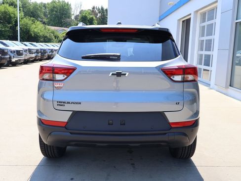 New 2026 Chevrolet TrailBlazer LT w/ Convenience Package AWD/4WD image 9