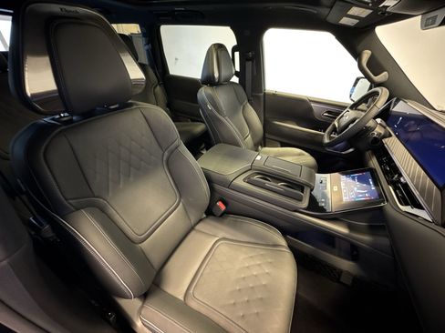 New 2026 INFINITI QX80 Autograph image 26