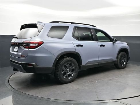 New 2026 Honda Pilot TrailSport image 5