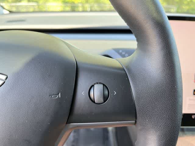Used 2023 Tesla Model 3 Standard Range RWD image 23