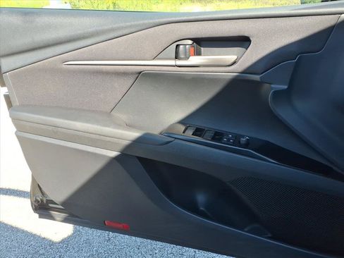Used 2025 Toyota Camry LE FWD image 21