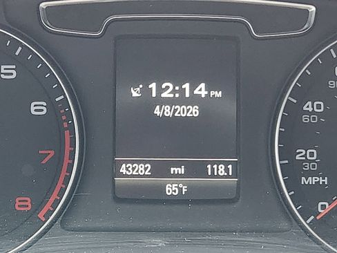 Used 2018 Audi Q3 2.0T Premium Plus w/ S Line Competition Package image 9