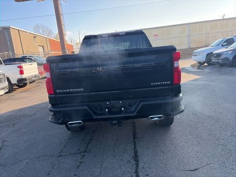 Used 2019 Chevrolet Silverado 1500 Custom Trail Boss w/ Infotainment Package image 6