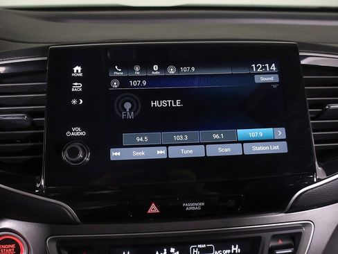 Used 2021 Honda Passport Sport image 41