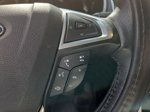 Used 2015 Ford Edge SEL w/ Equipment Group 201A image 17