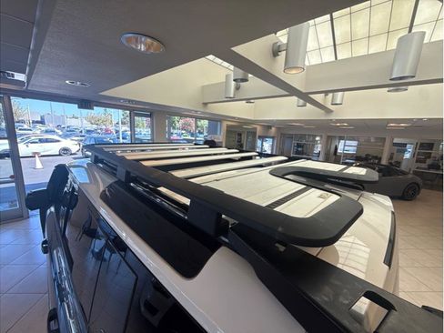 Used 2021 Land Rover Defender 110 S image 25