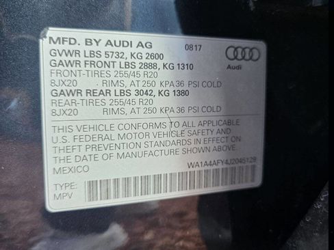 Used 2018 Audi SQ5 Premium Plus image 25