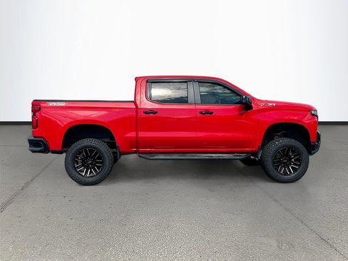 Used 2020 Chevrolet Silverado 1500 LT Trail Boss AWD/4WD image 8
