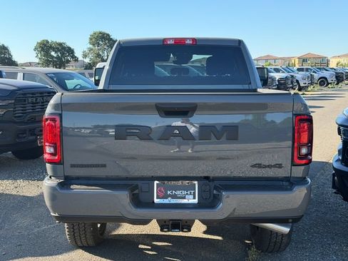 New 2026 RAM 3500 Big Horn AWD/4WD image 11