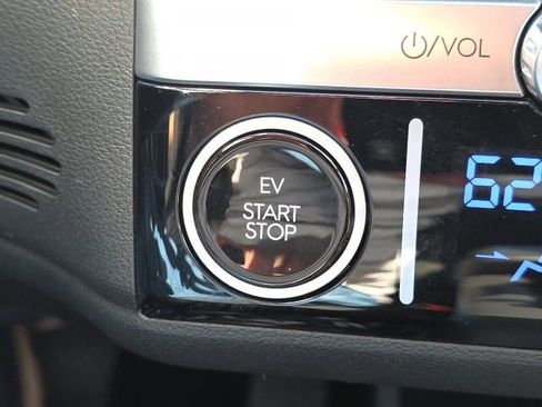 Used 2024 Hyundai Ioniq 6 SE RWD image 12
