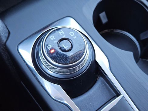 Certified 2020 Ford Escape Titanium image 17