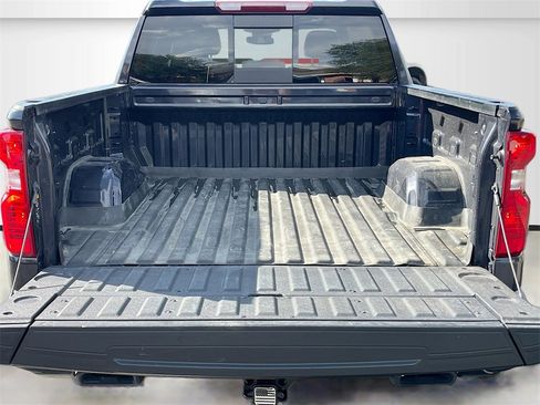 Used 2024 Chevrolet Silverado 1500 LT w/ Z71 Off-Road Package image 26