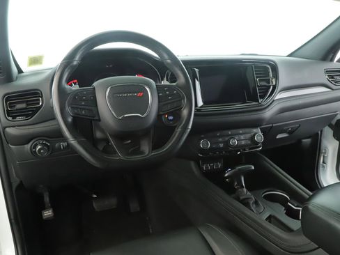 Used 2022 Dodge Durango GT w/ Blacktop Package AWD/4WD image 2