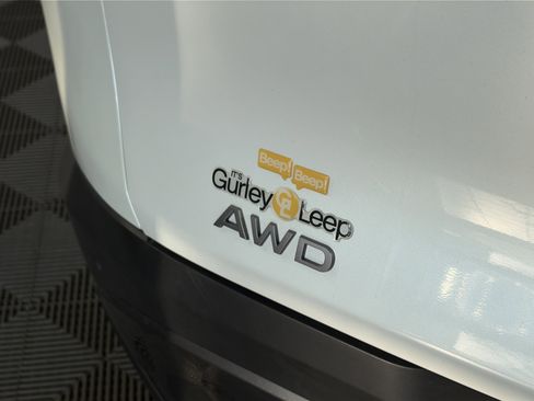 Certified 2025 Nissan Murano SL w/ Cargo Package AWD/4WD image 16