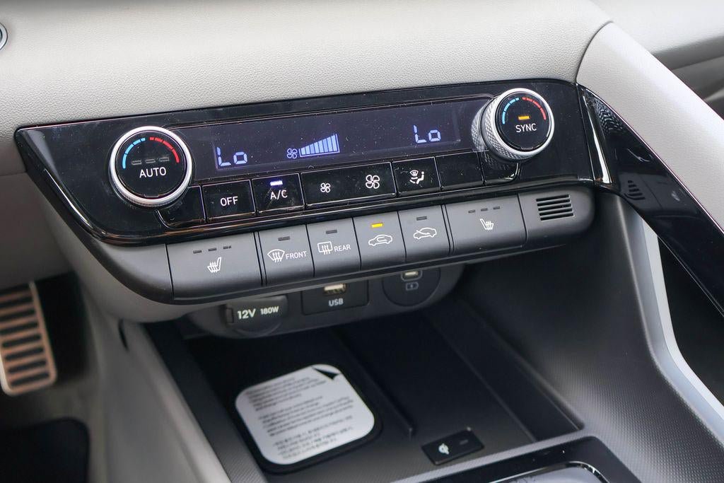 New 2026 Hyundai Elantra SEL Sport Premium FWD image 15