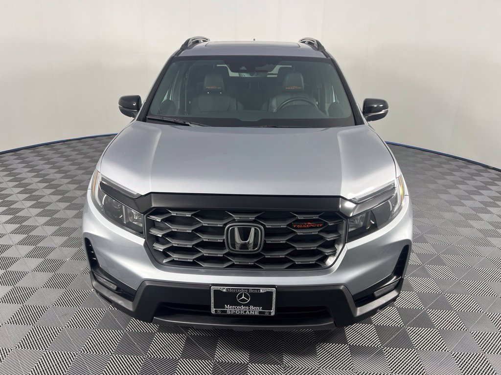 Used 2023 Honda Passport TrailSport image 3