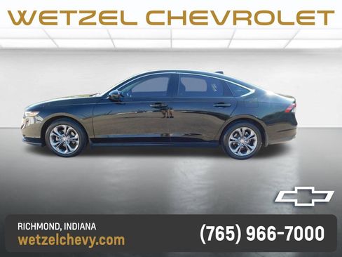 Used 2023 Honda Accord EX image 6