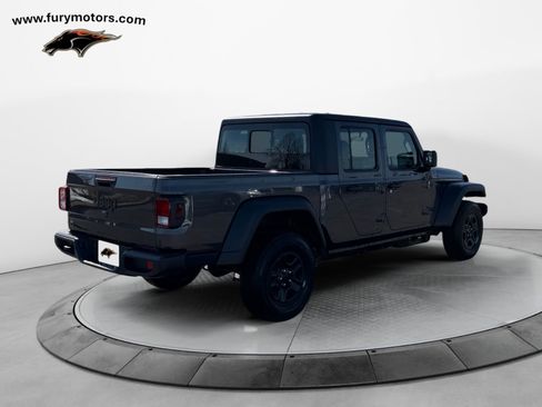 New 2026 Jeep Gladiator Sport AWD/4WD image 3