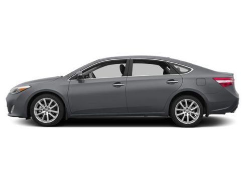Used 2015 Toyota Avalon XLE Premium FWD image 3