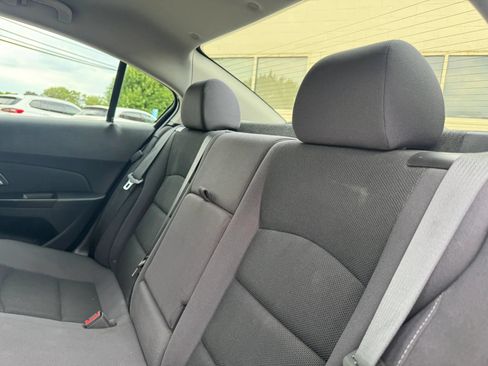 Used 2014 Chevrolet Cruze LT FWD image 34