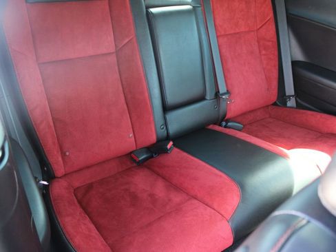 Used 2021 Dodge Challenger R/T Scat Pack RWD image 11