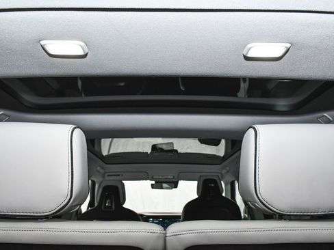 Used 2025 Rivian R1S Adventure image 77