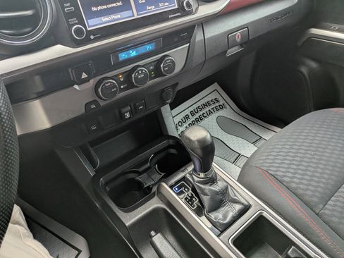 Used 2021 Toyota Tacoma SR5 image 20