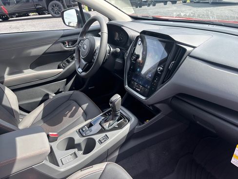 New 2025 Subaru Crosstrek 2.5i Limited w/ Popular Package #3A image 46