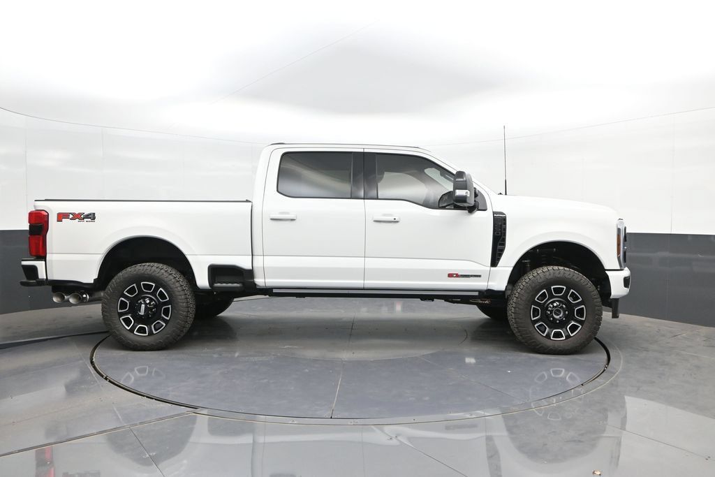 Used 2026 Ford F250 Platinum AWD/4WD image 26