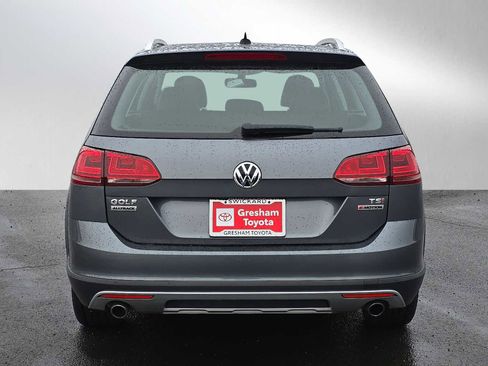 Used 2017 Volkswagen Golf Alltrack SEL image 5