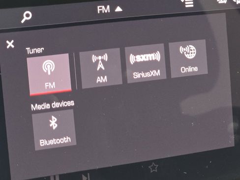 Certified 2024 Porsche Macan S image 18