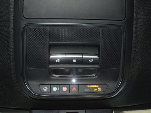 New 2026 Chevrolet Traverse RS w/ LPO, Floor Liner Package AWD/4WD image 58