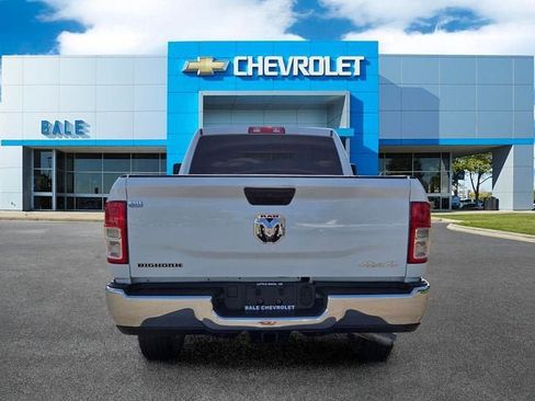 Used 2024 RAM 2500 Big Horn w/ Off Road Package AWD/4WD image 4